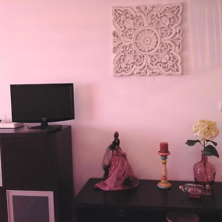 Ocean View Flat Apartment ปอนตาเดลกาดา ภายนอก รูปภาพ