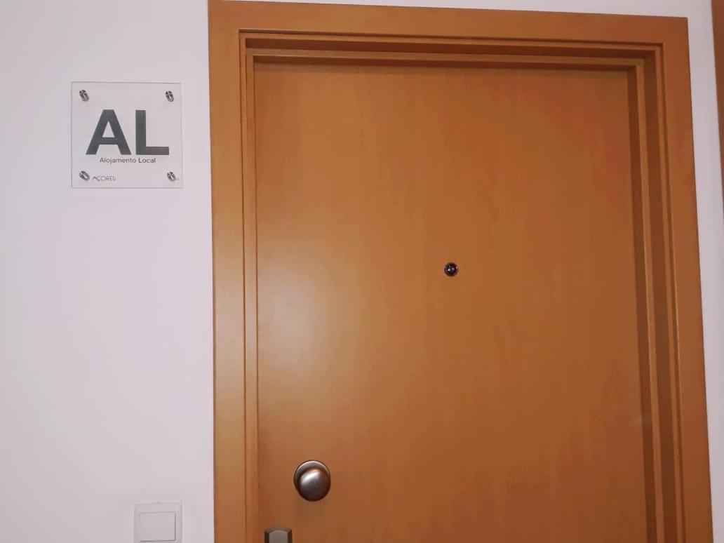 Ocean View Flat Apartment ปอนตาเดลกาดา ภายนอก รูปภาพ